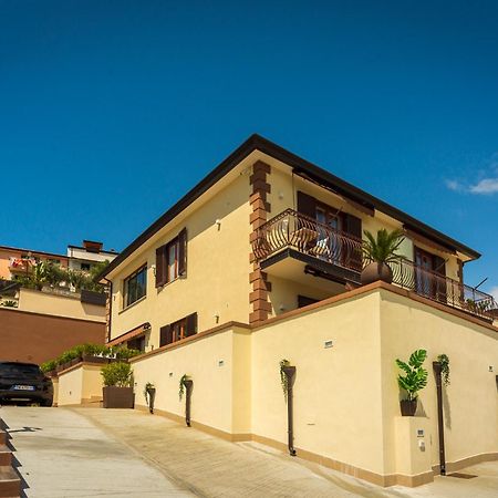Casa Vacanze - Residence Villa Don Salvatore Agropoli Exteriör bild